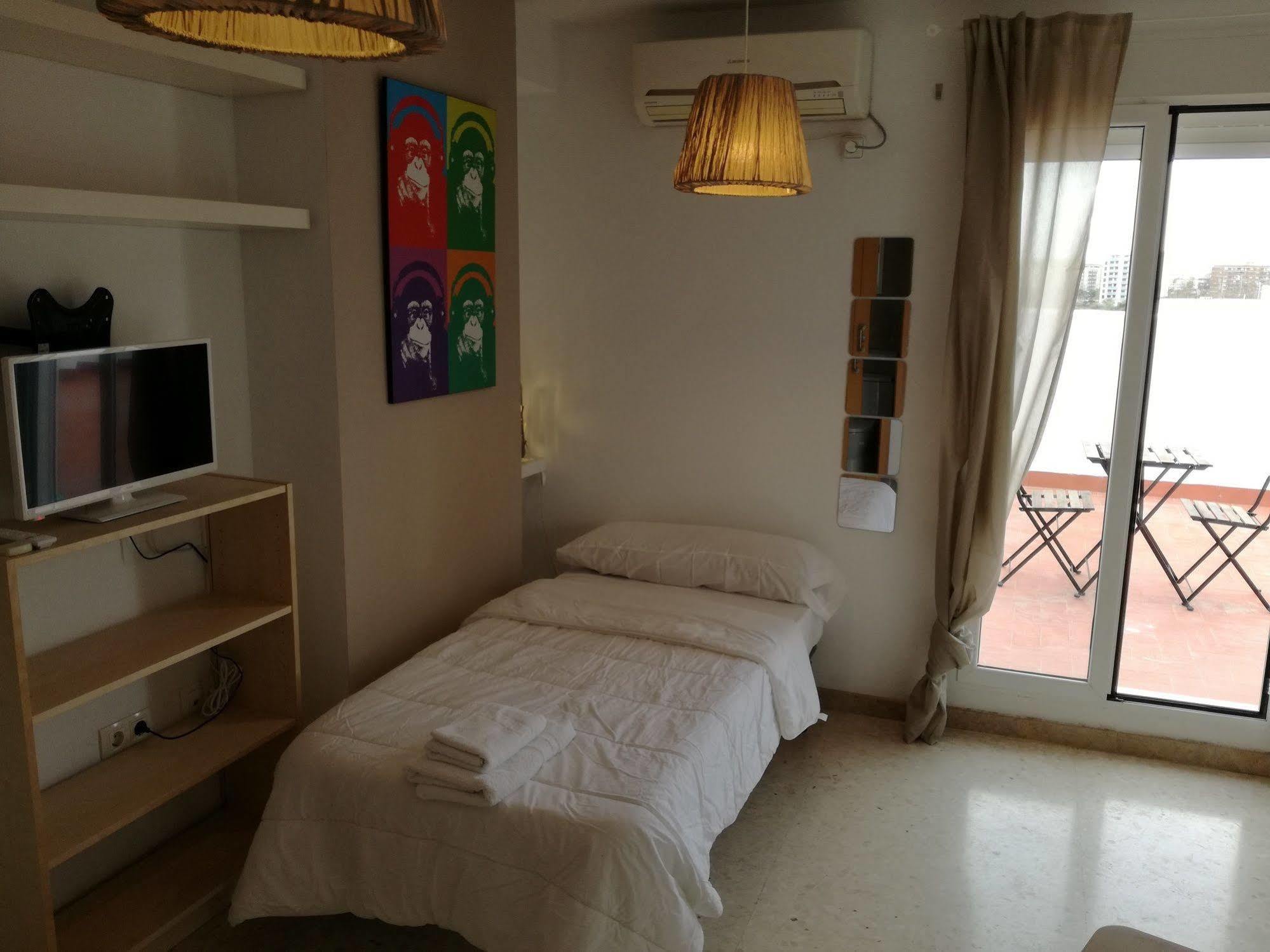 Habitaciones Barra89 瓦伦西亚 外观 照片