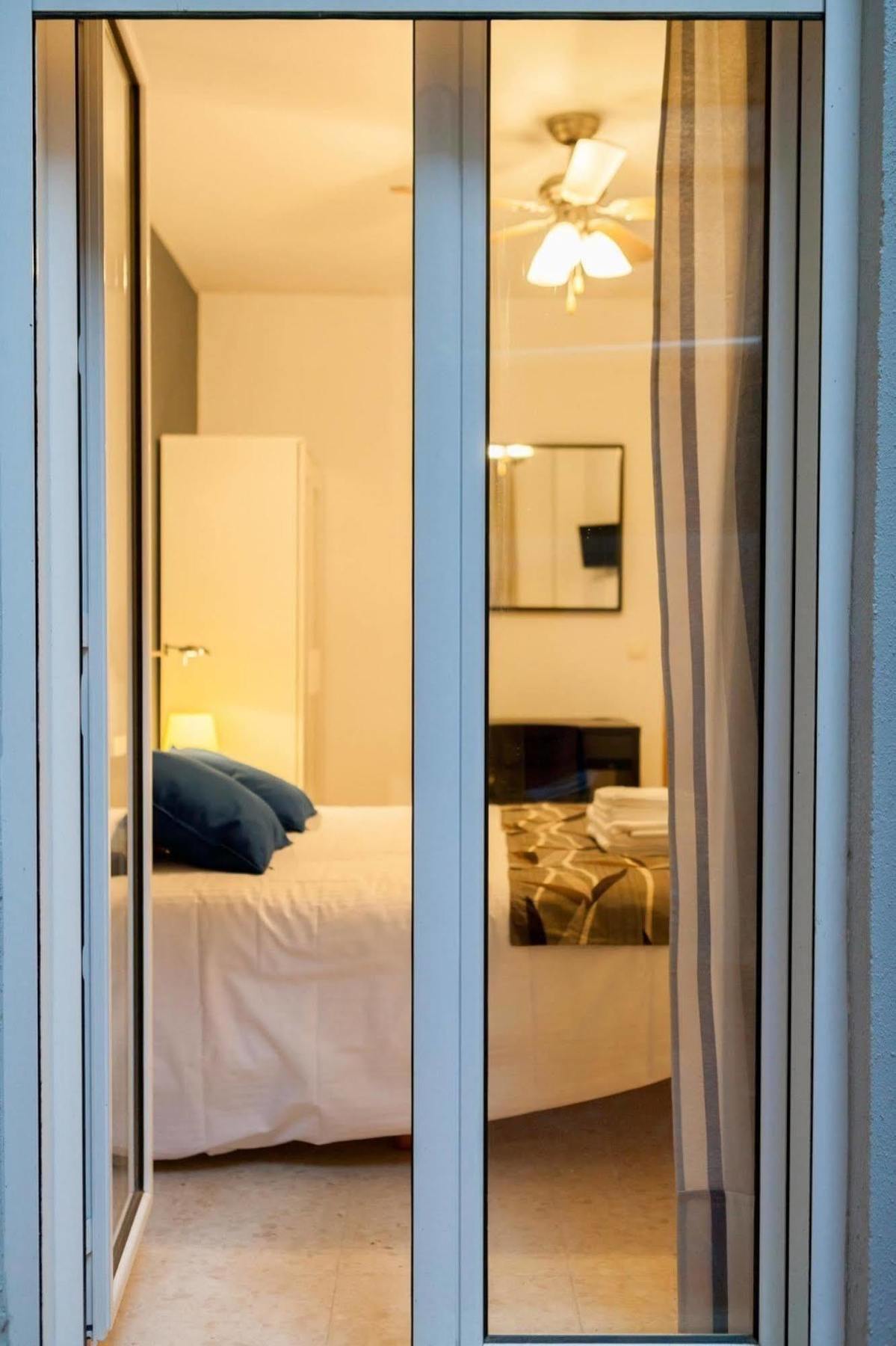 Habitaciones Barra89 瓦伦西亚 外观 照片