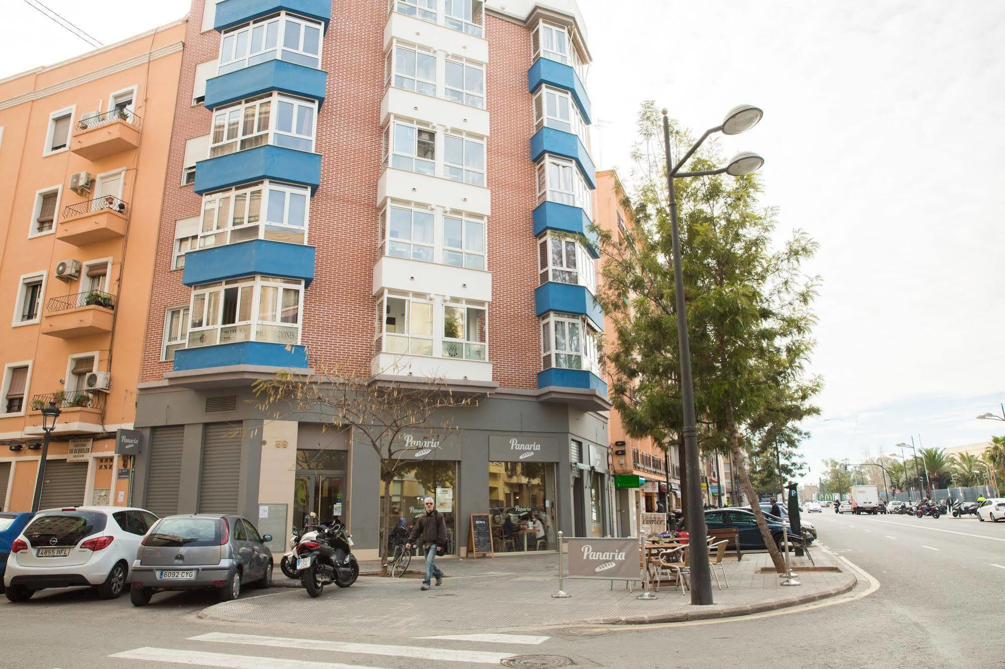 Habitaciones Barra89 瓦伦西亚 外观 照片